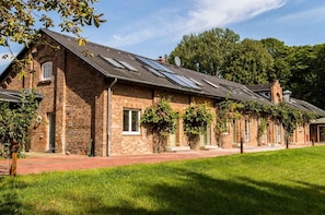 Exterior - Gutshof Groß-Behnkenhagen (Sundhagen)