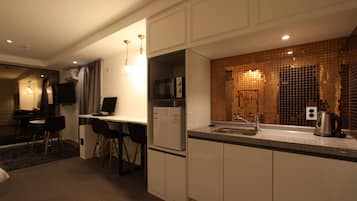 Royal Suite (Check-In 9PM on Saturdays,Sundays,Public Holidays) | Équipements de la chambre