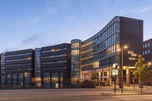 Exterior - Ruby Lotti Hotel Hamburg by IHG (Hamburg)