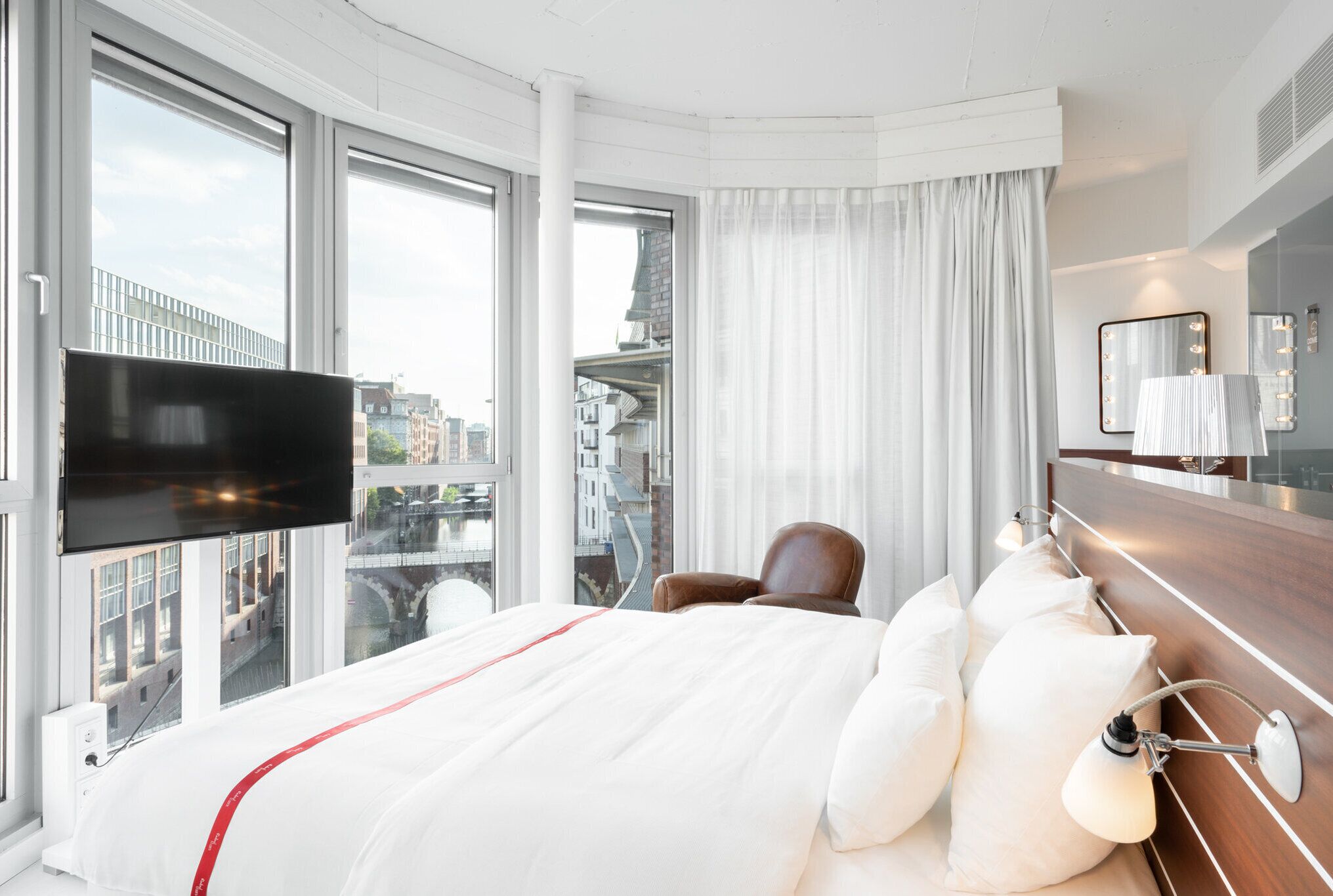 Kamar (Rubys Choice Upgraded) | Seprai premium, brankas, dan didekorasi berbeda-beda