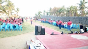 Free daily on-the-go breakfast