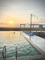 Piscina externa, piscina no terraço