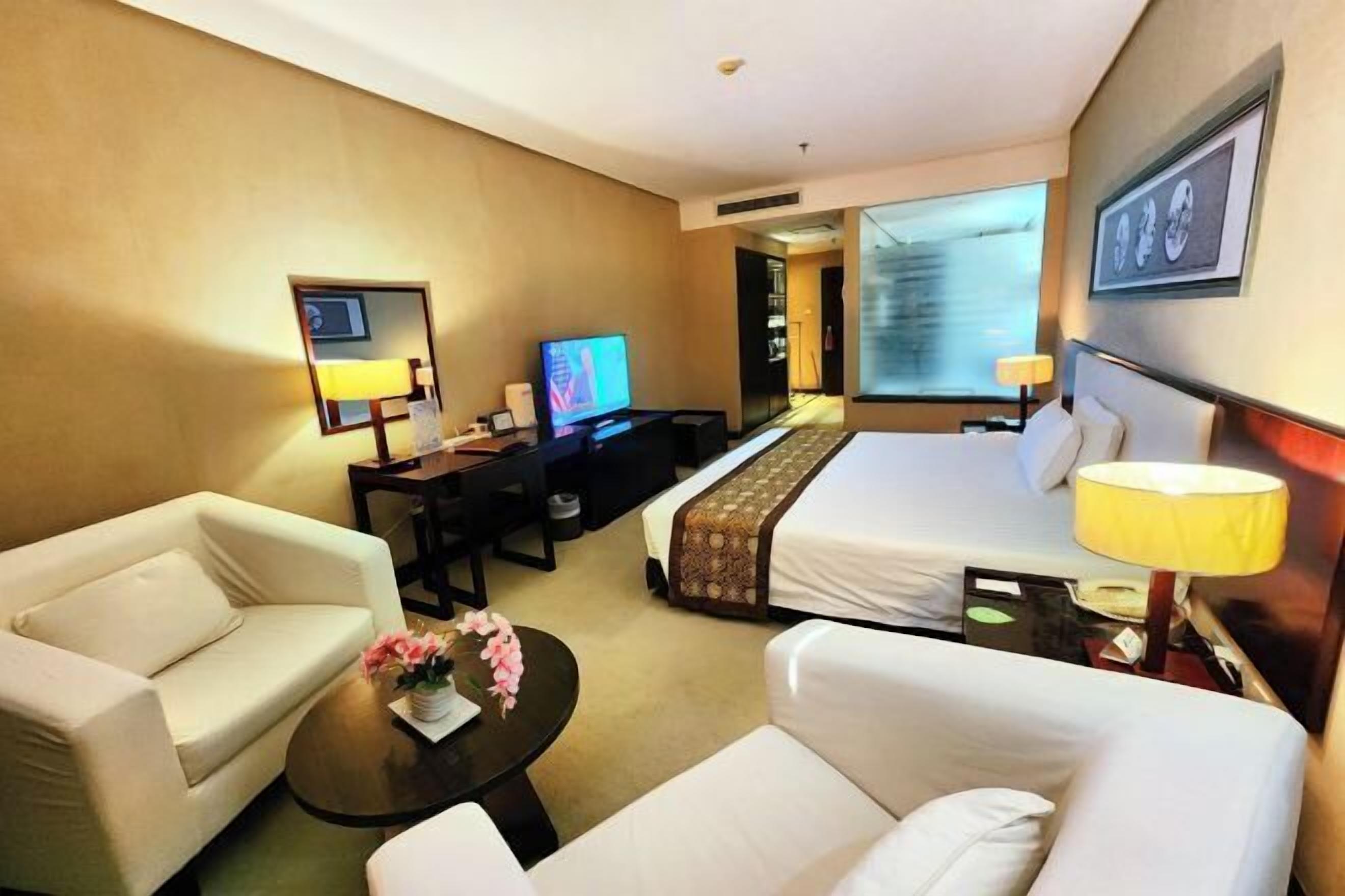 Minibar, in-room safe, desk, blackout drapes