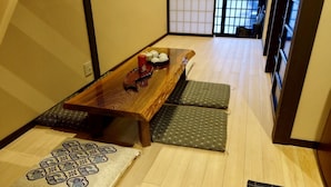 獨棟房屋 (Private Vacation) | 客廳