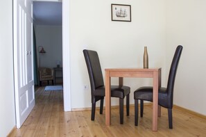 Luxury Apartment, 1 Bedroom | Private kitchen