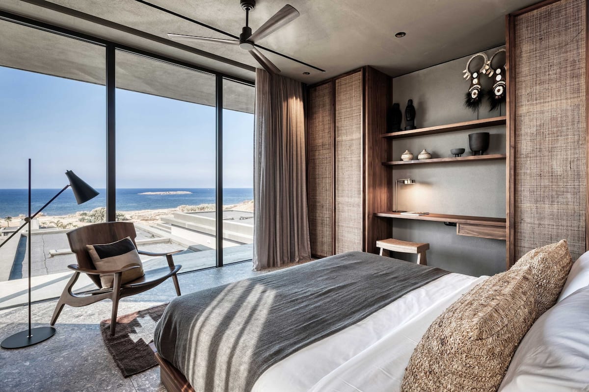 Chambre Familiale, 2 chambres, piscine privée, vue mer | Vue de la chambre