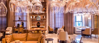 KuanRong Luxury Suites Hotel - Daping Times Square