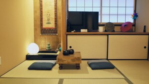 Private Vacation Home | Free WiFi - Kyoyato Hiyori (Kyoto)