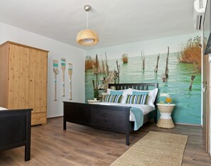 Apartament de disseny | Roba de llit d'alta qualitat, cortines opaques i wifi gratuïta 