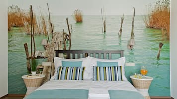 Premium bedding, blackout drapes, travel crib, free WiFi