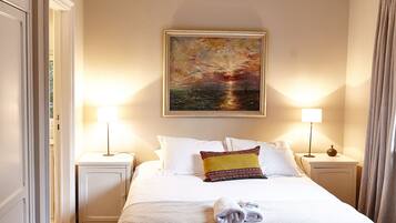 Comfort tweepersoonskamer, 1 tweepersoonsbed, niet-roken (Flora) | 1 slaapkamer, lakens van Egyptisch katoen, luxe beddengoed