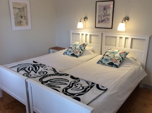 Decoración personalizada, muebles diferentes y escritorio