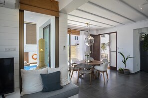 Villa | Living area - Chris Le Mare Luxury Villa By Louis Hotels (Paralimni)