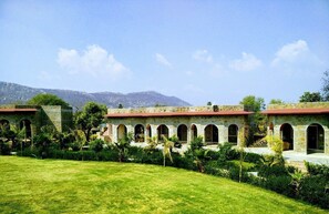 Front of property - Van Chhavi Resort (Rajgarh)