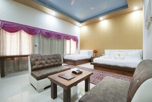 In-room safe, rollaway beds, free WiFi, wheelchair access