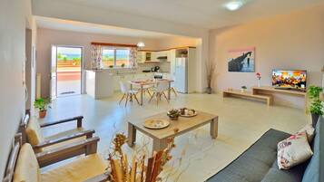 Apartamento | Área de estar | TV de tela plana