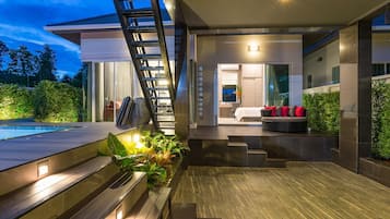3 habitaciones, caja de seguridad en la habitación y muebles diferentes