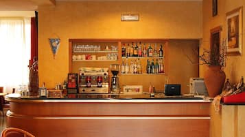 Bar (in der Unterkunft)