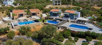 Electra Villas at Kokkino Chorio
