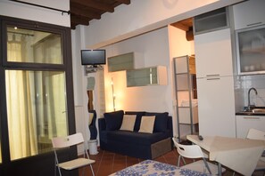 Télévision à écran plat