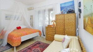 Ảnh chưa phân loại, 2 trong số 19 ảnh, nút