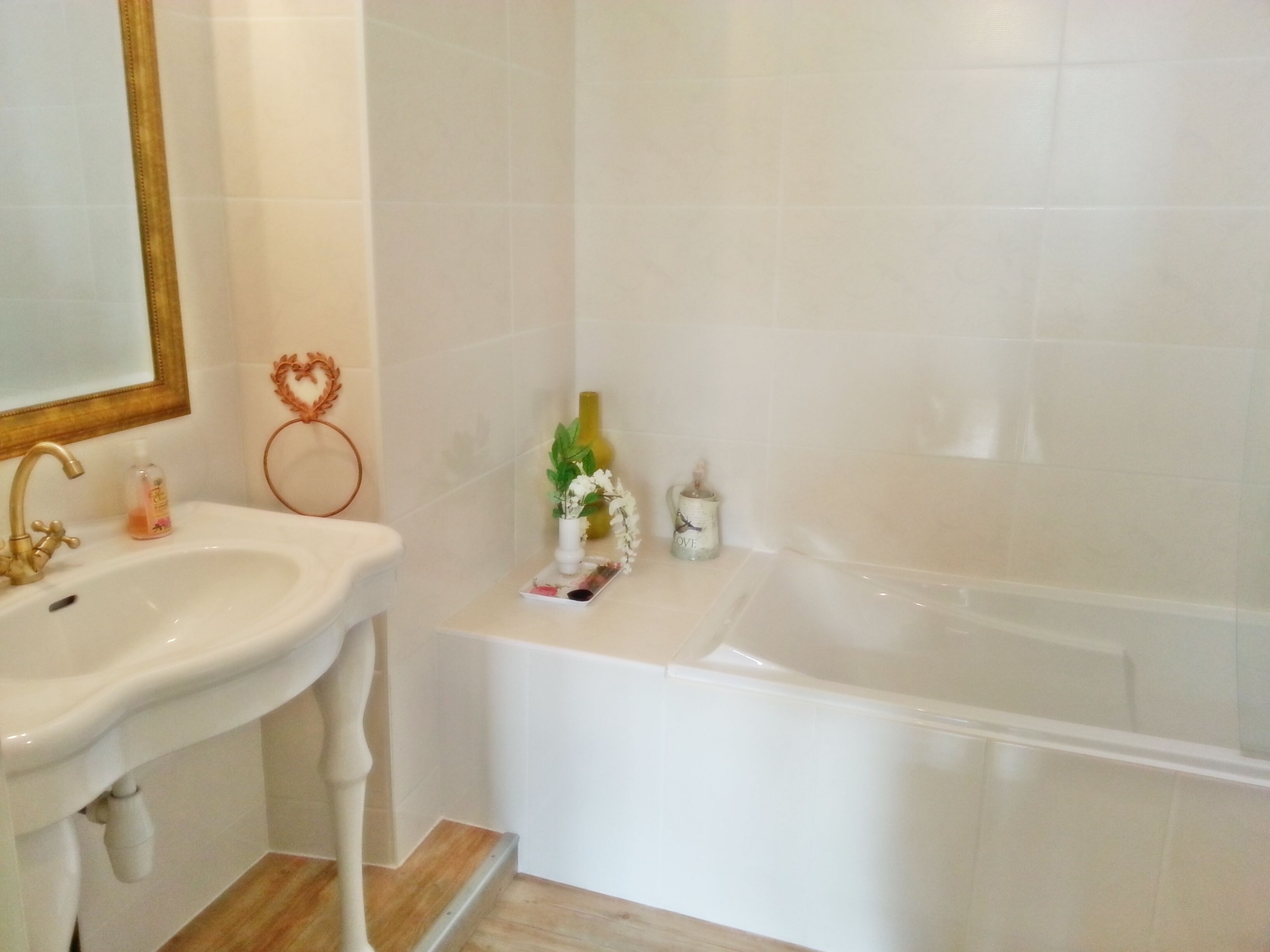 Suite, kamar mandi pribadi, pemandangan kebun (Famille nombreuse) | Kamar mandi | Perlengkapan mandi gratis