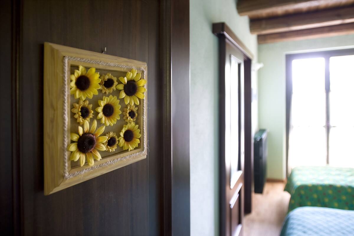 Triple Room (Girasoli)