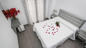 Habitacions insonoritzades, bressols gratuïts i wifi gratuïta