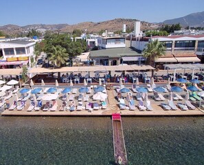 Praia particular, serviço de traslado de/para a praia grátis 