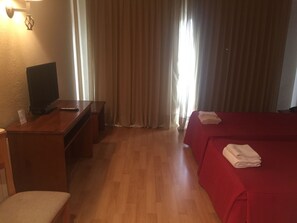 Chambre Double ou avec lits jumeaux, balcon