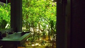 华丽双人房, 花园 | 浴室