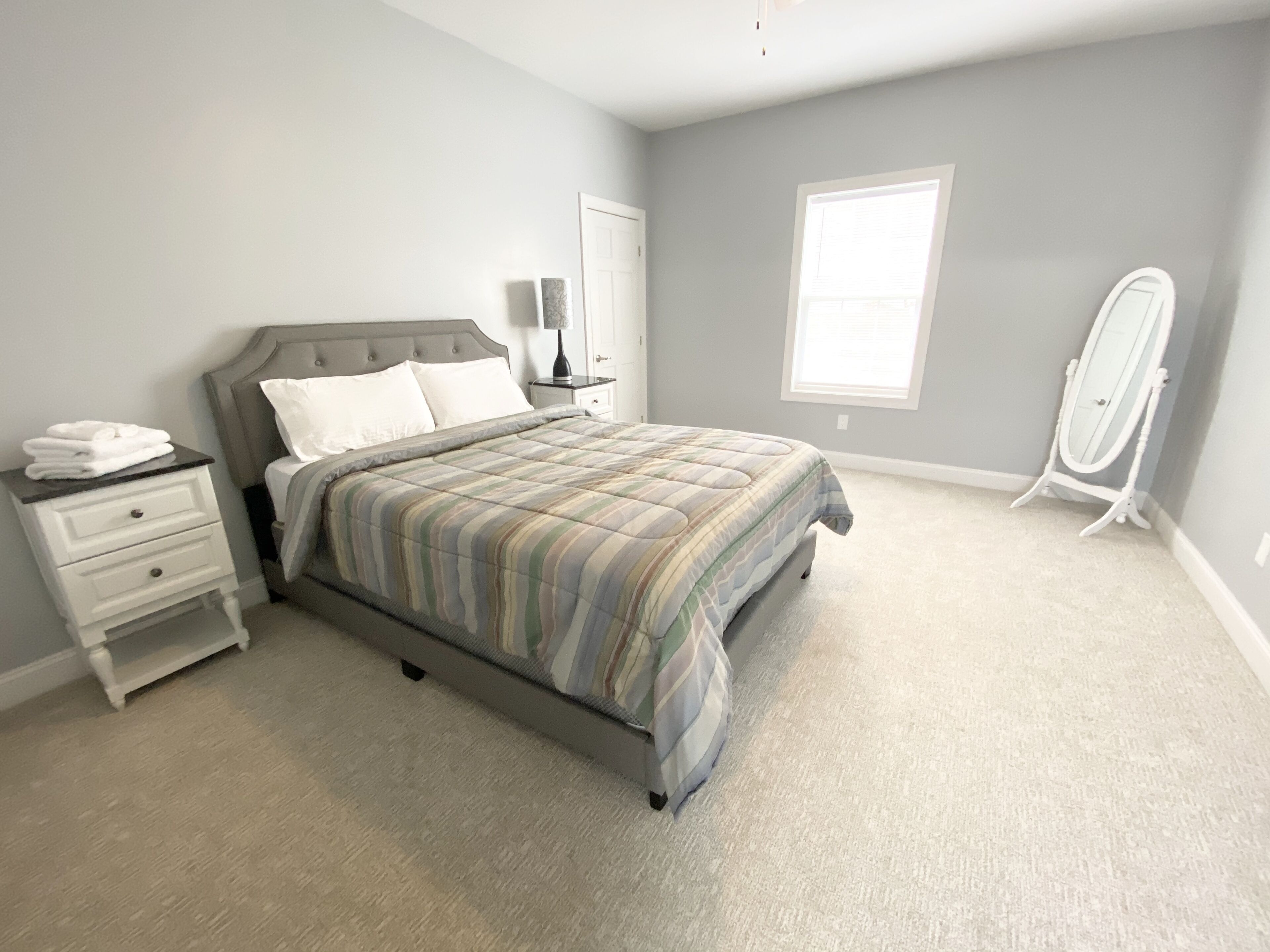 140 S Monroe St., Watkins Glen