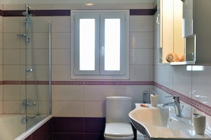 Villa, 3 Bedrooms | Bathroom