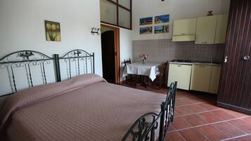 Blackout drapes, iron/ironing board, free WiFi, bed sheets