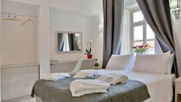 Standard Double Room, Mountain View | Minibar, desk, iron/ironing board, free WiFi