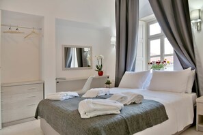 Standard Double Room, Mountain View | Minibar, desk, iron/ironing board, free WiFi - Douskos Port House (Hydra)