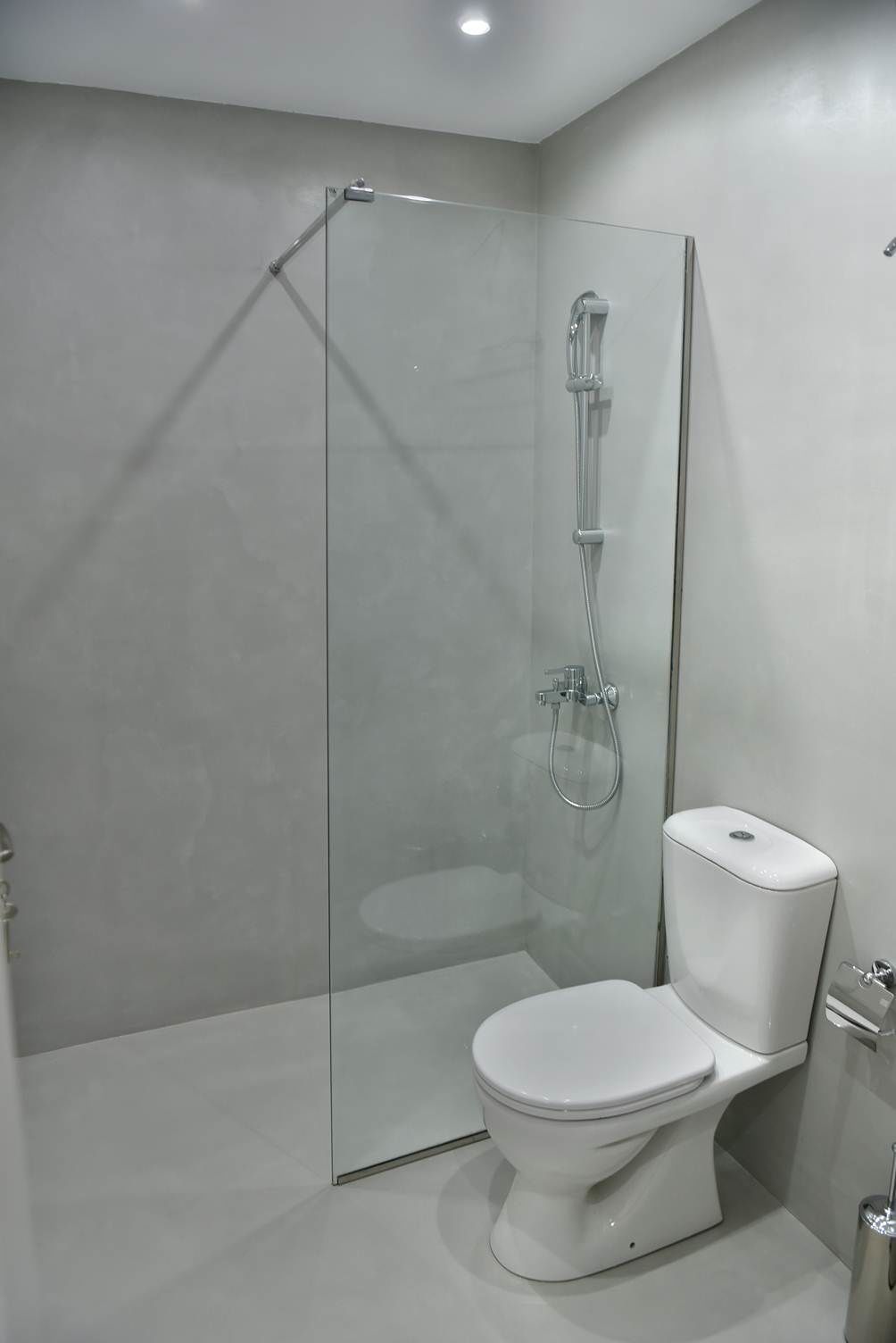 standard double room, mountain view | bathroom | shower, free toiletries, hair dryer, towels