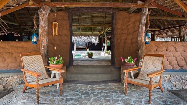 Unclassified image, 1 of 7, button - Masai Village Stay Tanzania (Monduli)