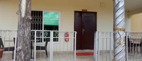 Pintu masuk interior