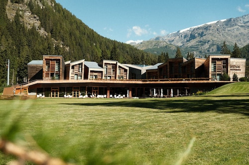 Aethos Monterosa