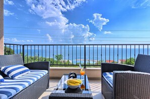 Property grounds - Villa Del Mare - with nine bedrooms, pool, jacuzzi, sauna, playground by MyWaycation (Jesenice)