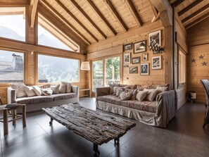 Flachbildfernseher, Kamin