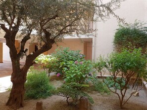 Overnatningsstedets område