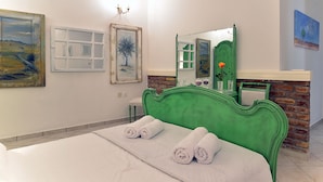 Room - Kalixenia Suite (Corfu)