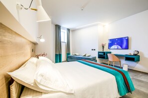 Executive Room, Multiple Beds, Non Smoking, Annex Building | Premium bedding, minibar, in-room safe, individually furnished - Il San Cristoforo (Ercolano)
