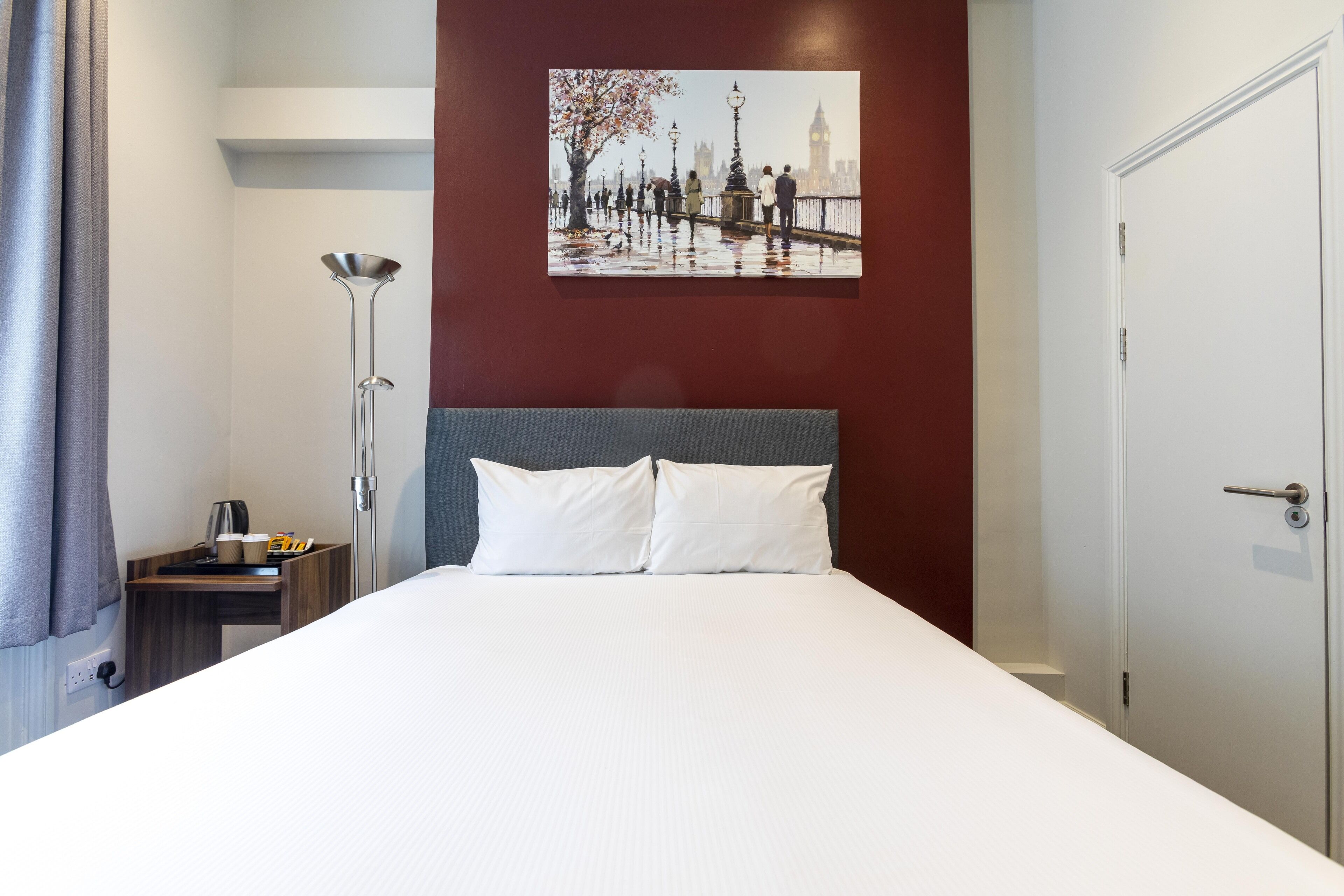 Photo - Royal Park Hotel