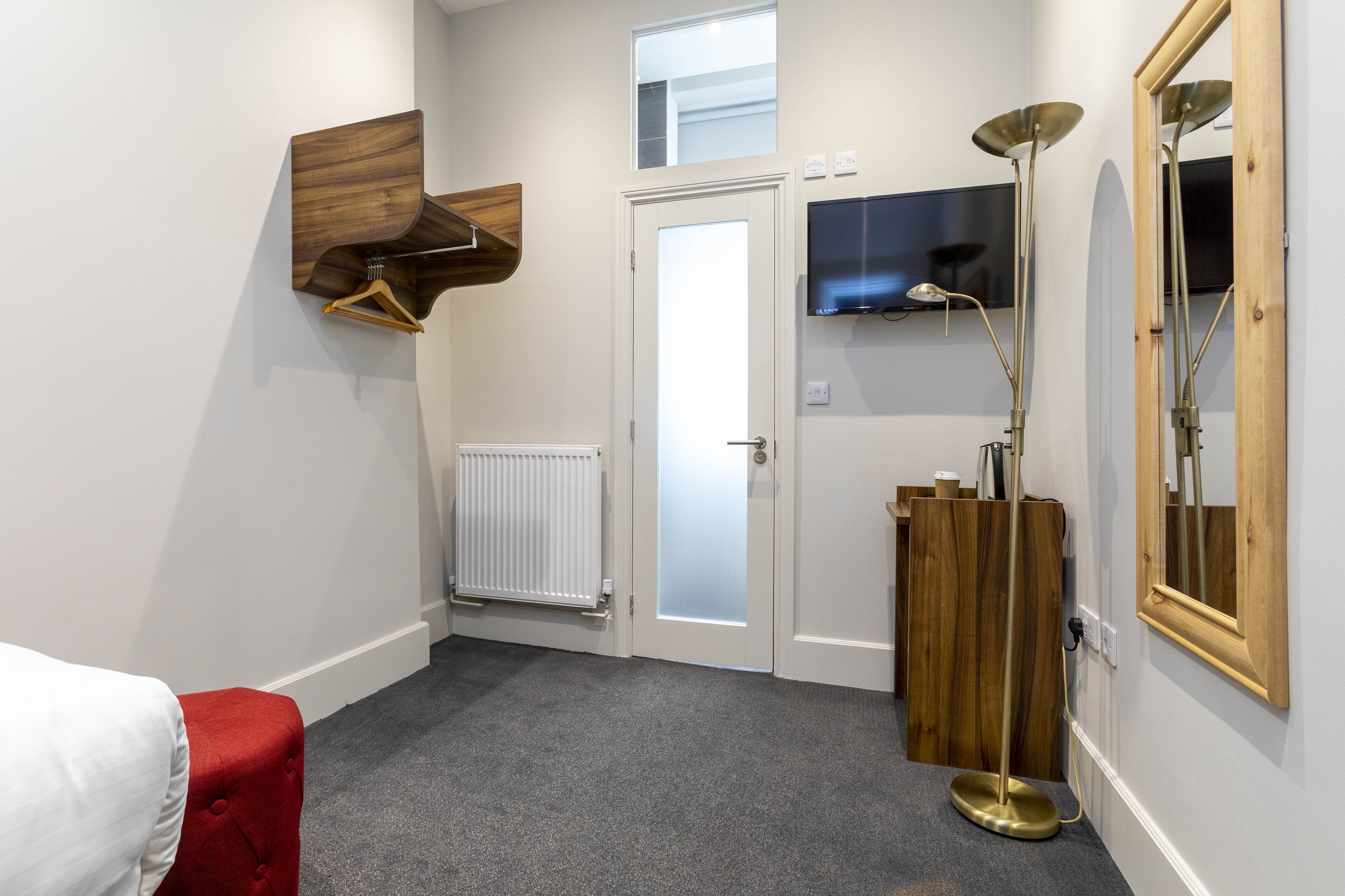 Photo - Royal Park Hotel