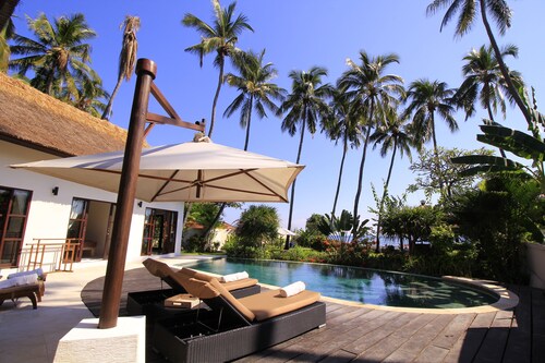 Kembali Villa