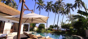 Kembali Villa