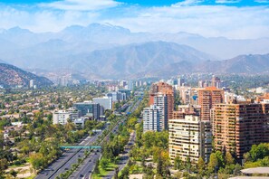 Front of property - Kennedy Dream Apartments (Santiago)